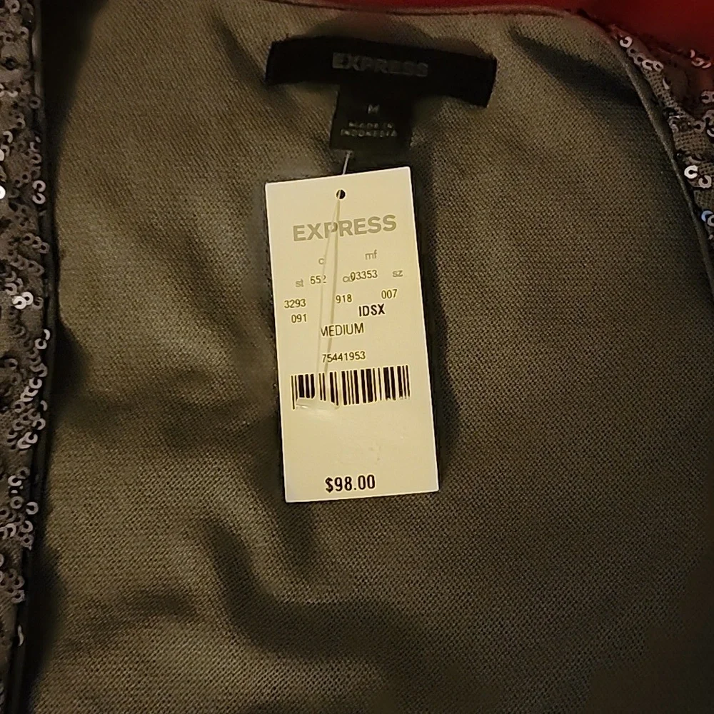 Express size medium - Picture 2 of 2